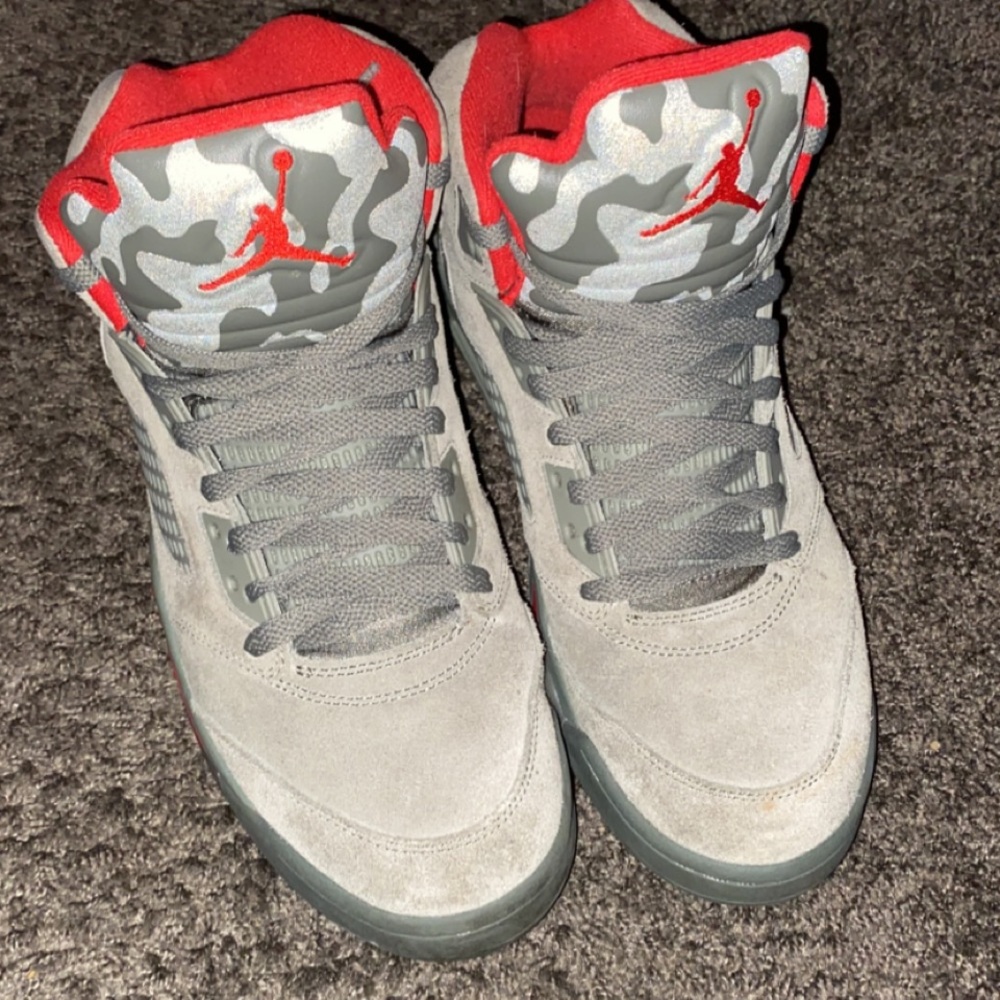 Jordan 5 size 9.5